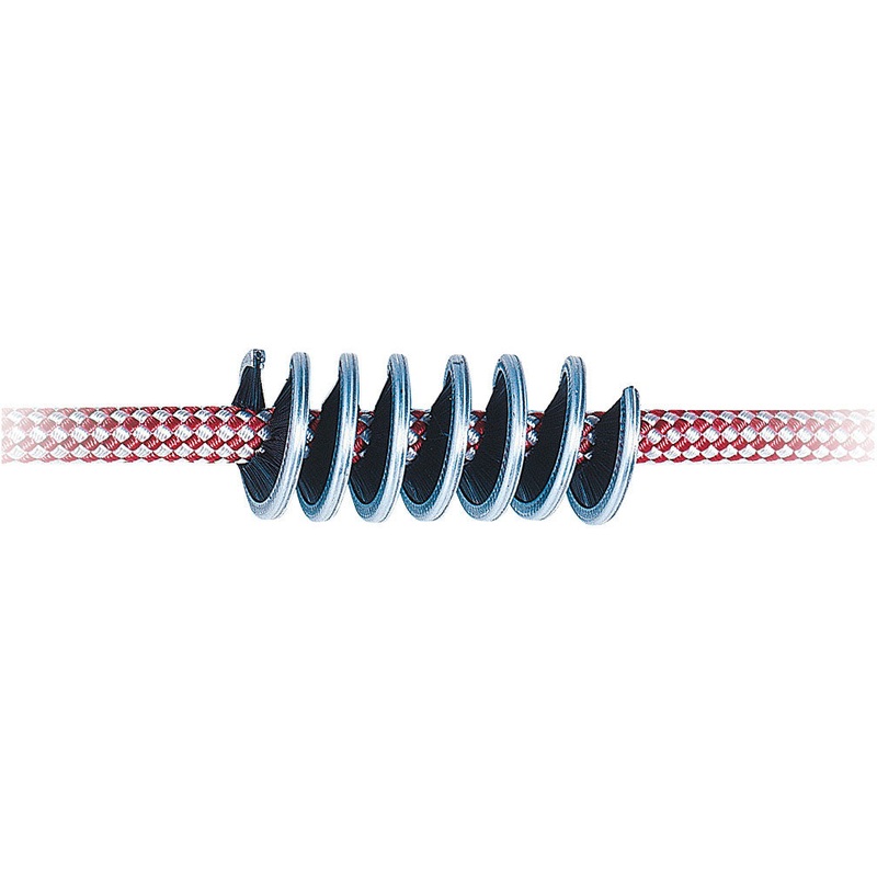Beal Rope Brush: Keep Your Rope Clean and Safe with this Essential Tool