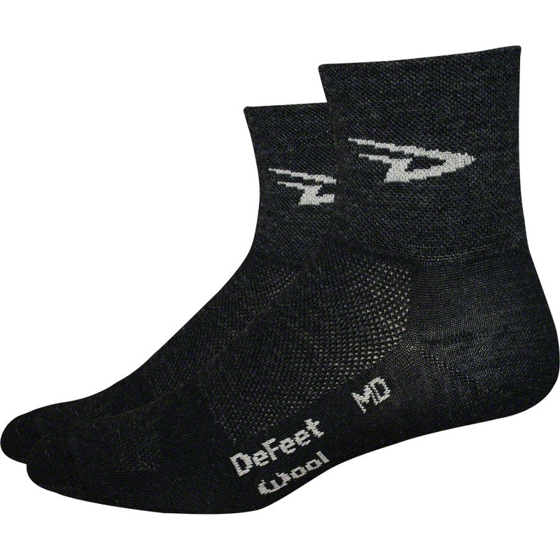 DeFeet Wooleator Socks – Merino Wool, Aireator Mesh, Thin Fit, Performance Cycling & Running Socks in Charcoal (3″), All-Weather, Made in USA M