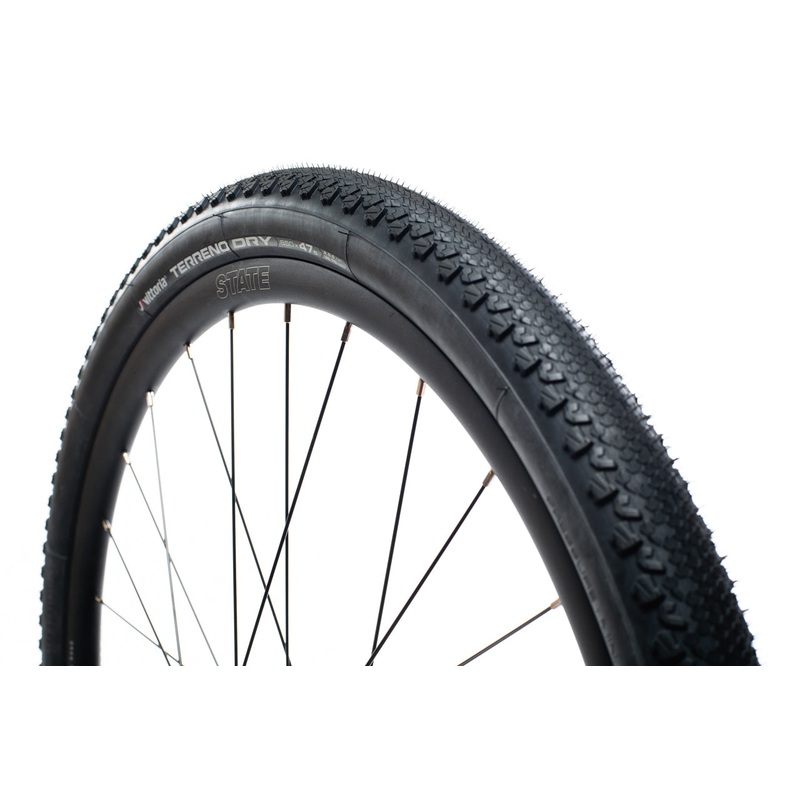 Vittoria Terreno Dry – Gravel / All-Road Tire – 650 x 47c Black