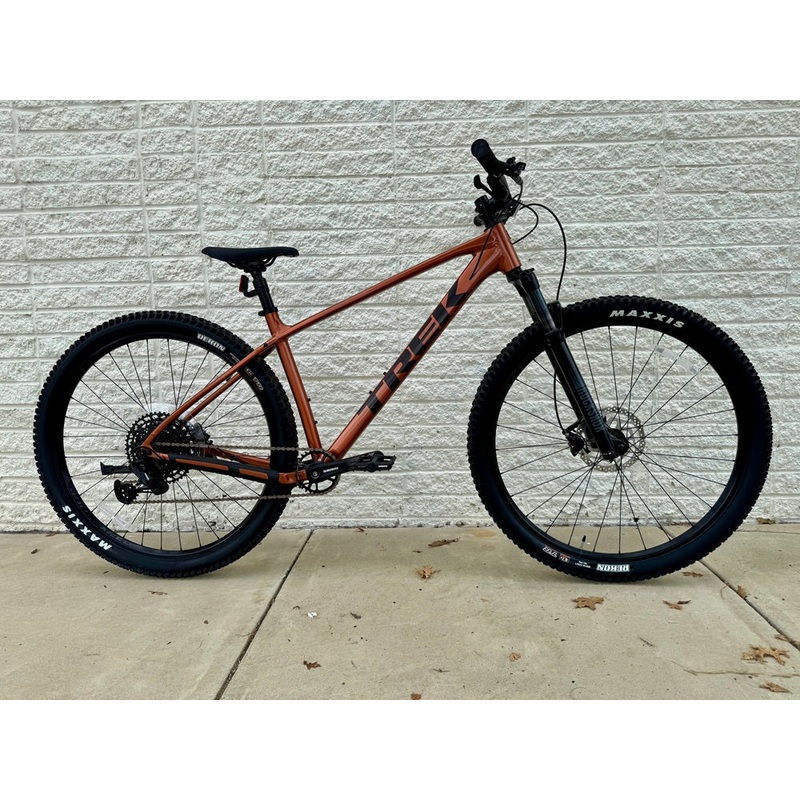 DEMO – 2025 Trek Marlin 7 Gen 3 – Large #3