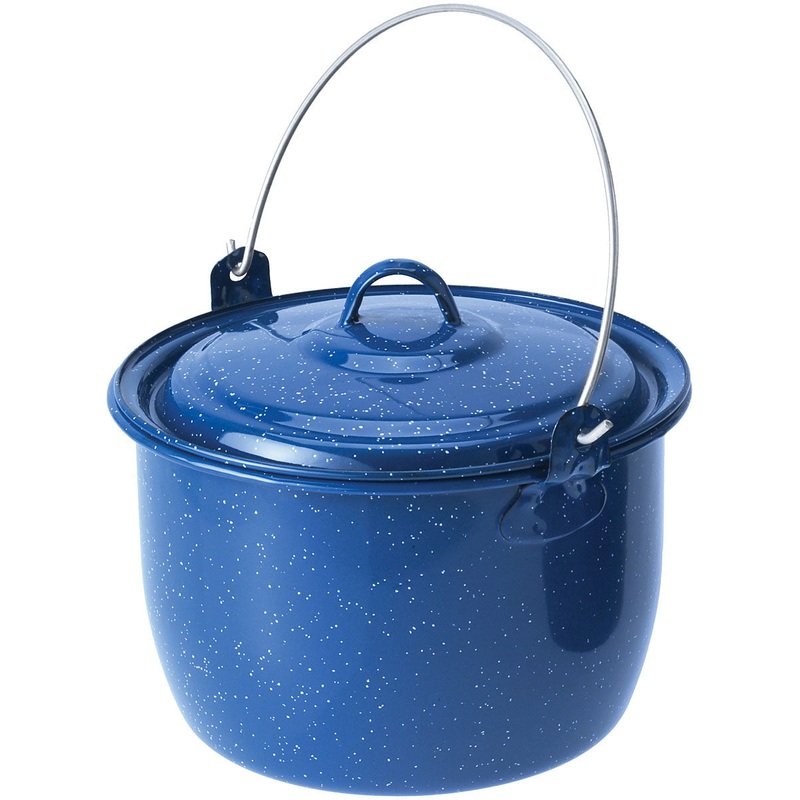 Vintage Charm meets Modern Functionality: GSI Enamelware Blue Convex Kettle 3 Qt – Complete your Tableware Set in Style!