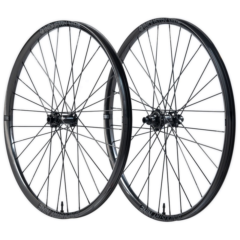 Hydra2 Trail Carbon Wheelset 27.5″ Boost (15 x 110/12 x 148mm) Shimano HG