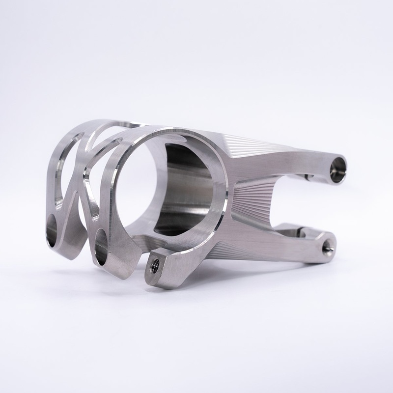 5Dev 2 Bolt Titanium Stem – 31.8mm and 35mm Clamp – 40mm Length – Raw