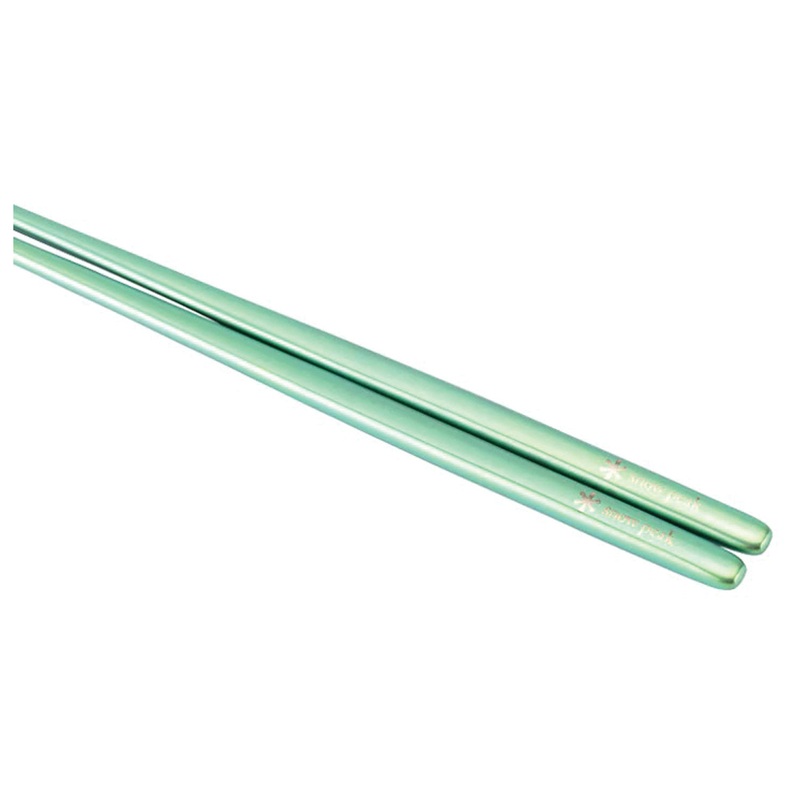 Snow Peak Titanium Chopsticks – Green: Lightweight and Durable Utensils for Outdoor Dining