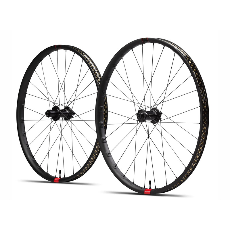 Reserve Wheels Reserve 30 HD/i9 1/1 29″ Carbon MTB Wheelset 15x110mm Front & 12x148mm Rear – XD