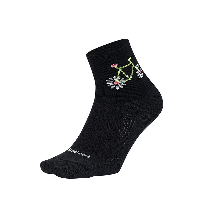 DeFeet Aireator 2-3″ Cuff Socks, Pedal Power, M, Pair