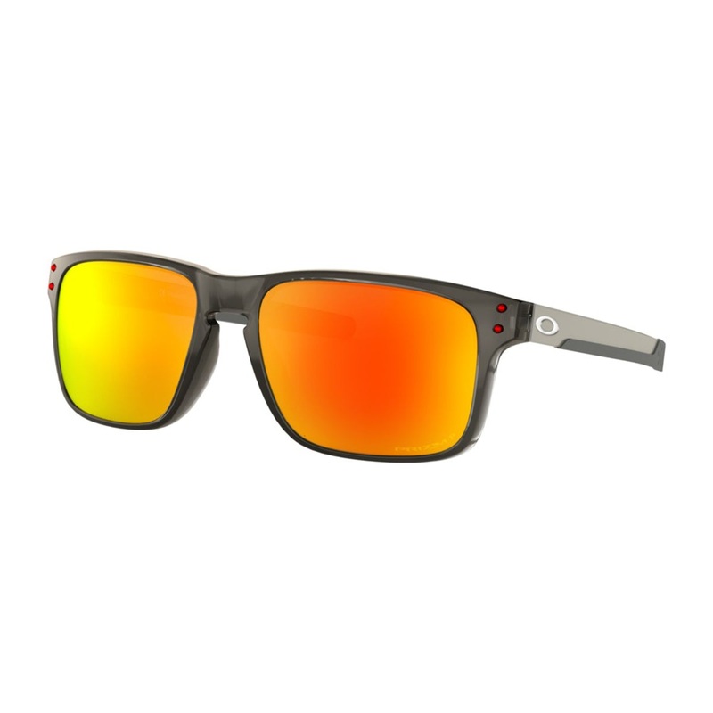 Oakley Holbrook Casual Sunglasses – Matt Black Matt Black Prizm Black Polarized Lens